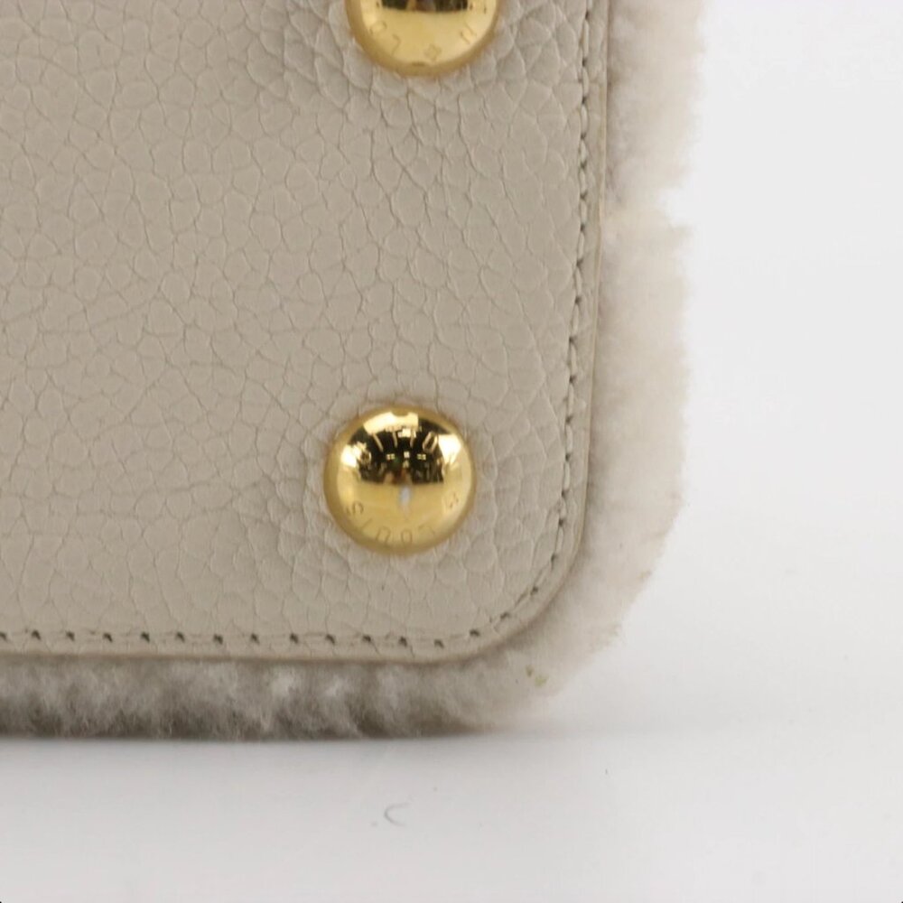 Louis Vuitton White Shearling BB Capucines Bag - Picture 9 of 14